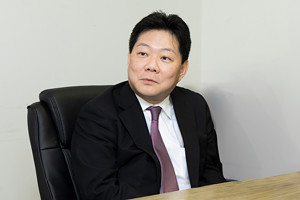 日建レンタコム株式会社 IT推進本部 基幹システム部 部長 西森竜次氏