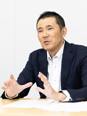 東京美装ホールディングス株式会社 高橋 靖 様