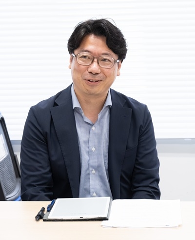 藤井 知之 氏